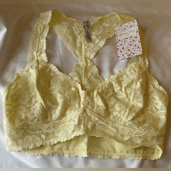 Last chance! NWT! Free People Pastel Yellow Lace Racerback Bralette Size Small - Picture 8 of 11